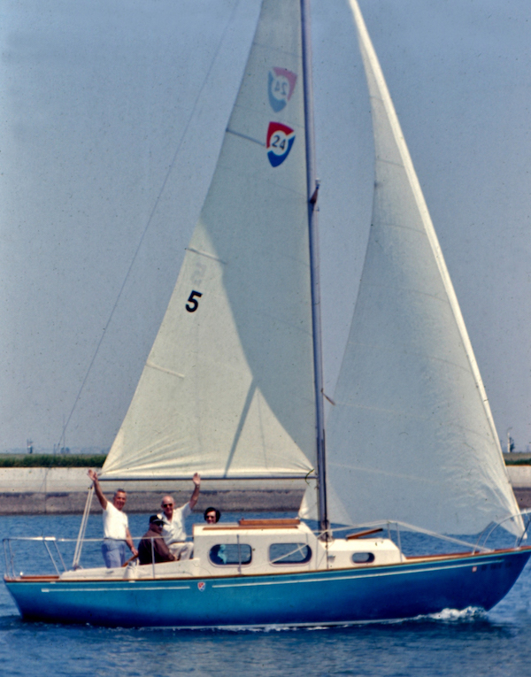 First Fairwind club boat - Columbia 24